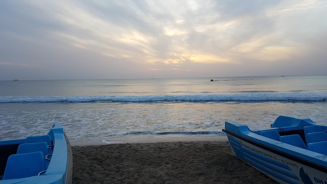 Luna Beach Hotel Nilaveli Bagian luar foto