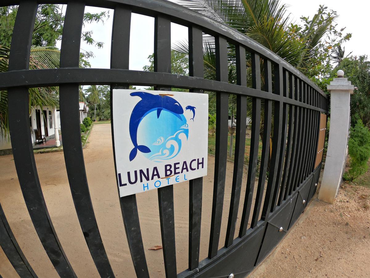 Luna Beach Hotel Nilaveli Bagian luar foto